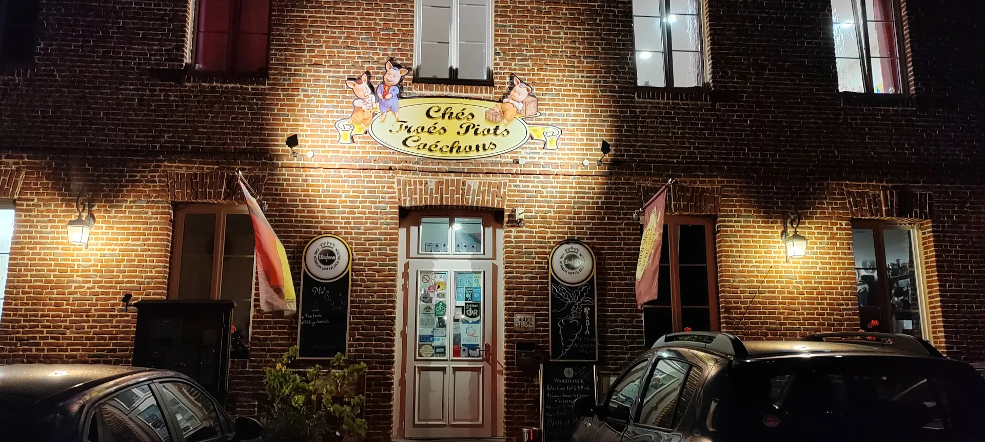 La taverne d'ches 3 piots coechons